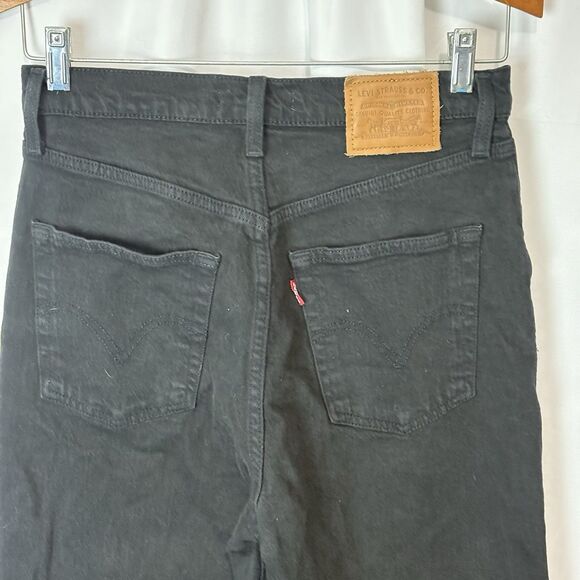 Levis Jeans Women 27 Black Ribcage Straight Ankle High Rise Stretch Classic - Picture 7 of 7